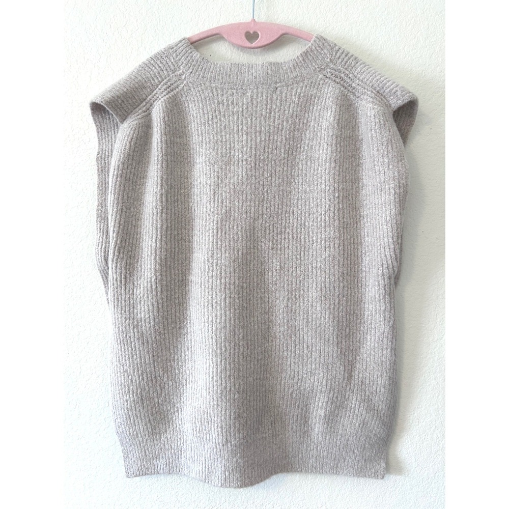 Ribbed V-Neck Button-Side Vest - Cozy Chic Quiet Luxury Layering Piece SZ M - Picture 3 of 6